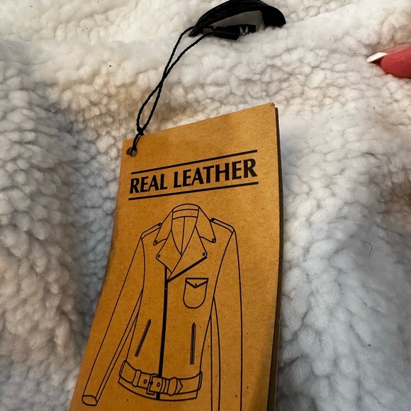 NWT Men’s “Bennett” Black Winter Sherpa and PU leather coat size Medium - Picture 5 of 16